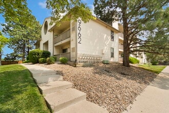 Building Photo - 9662 NW Brentwood Way