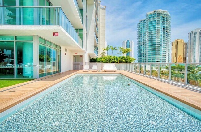 Building Photo - 330 Sunny Isles Blvd