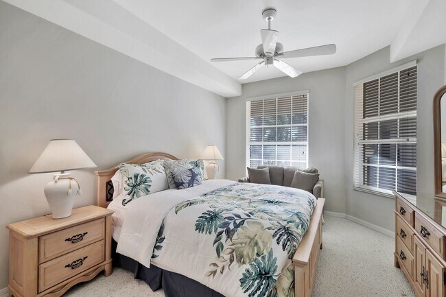 Building Photo - 17040 Willowcrest Way