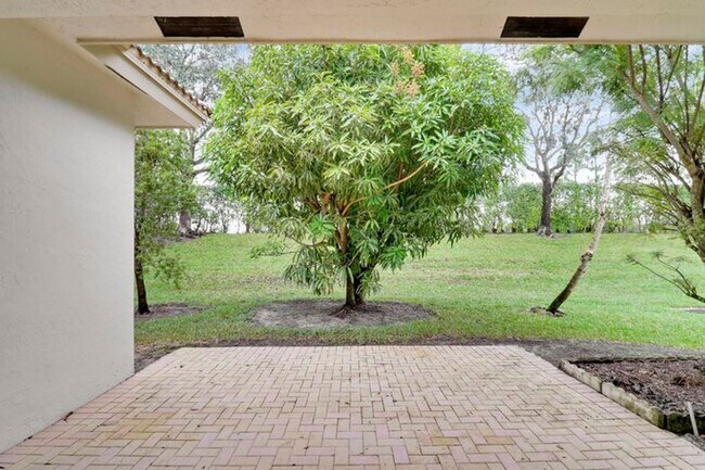 Building Photo - 2464 Sailfish Cove Dr