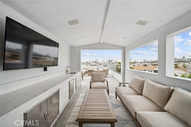 Building Photo - 506 Clubhouse Ave