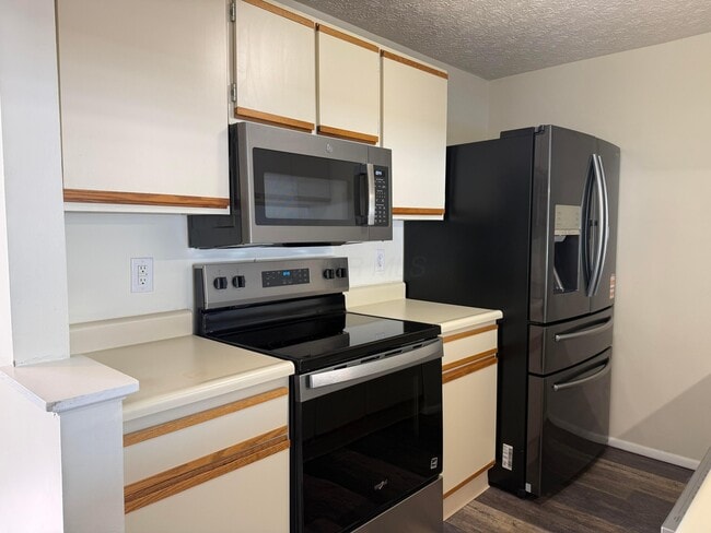 Building Photo - 6706 Manring Ct