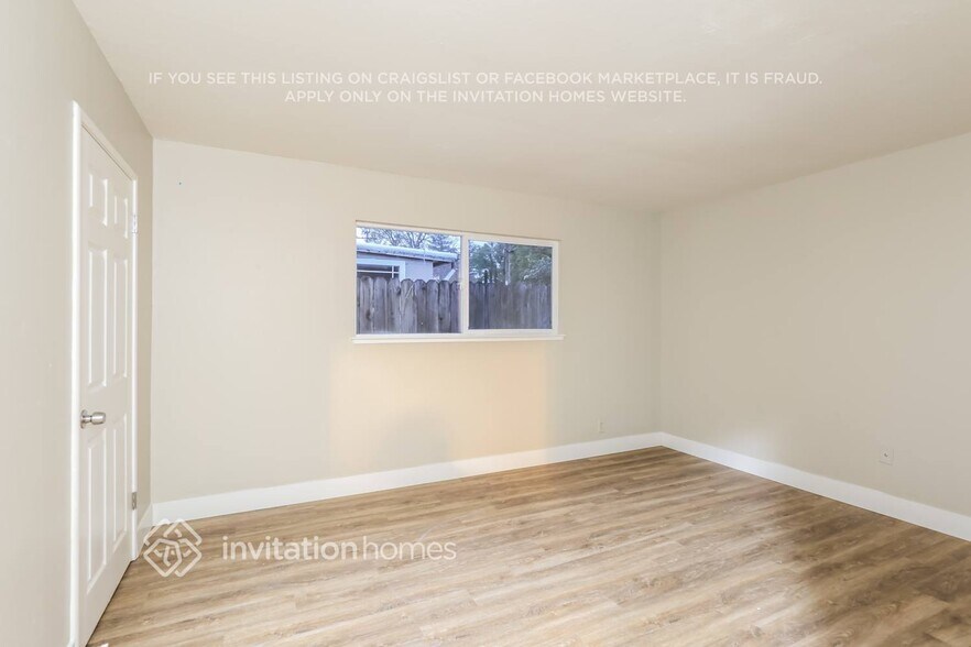 Building Photo - 316 Grape St