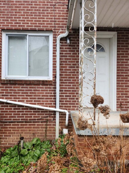 Primary Photo - 507 10th St