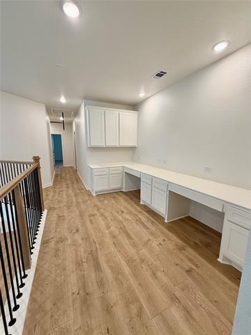 Building Photo - 2165 Sandlin Dr