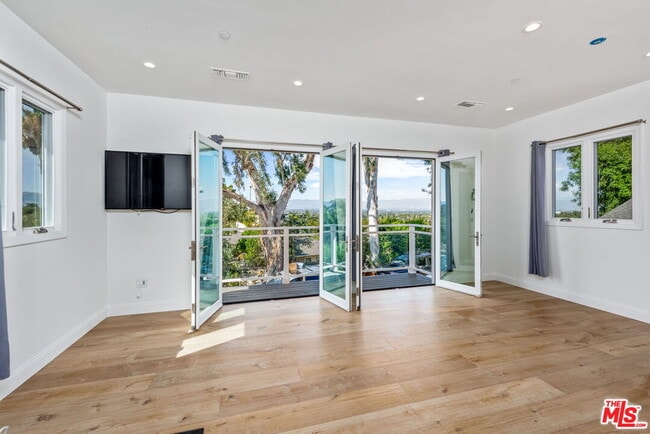 Building Photo - 19621 Wells Dr