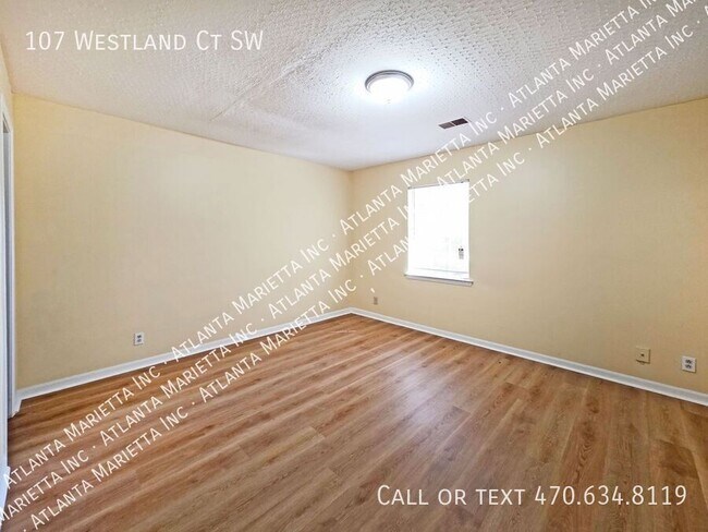 Building Photo - 107 Westland Ct SW