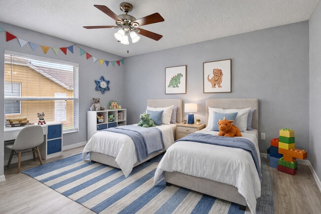 Building Photo - 11 Manderley Ln