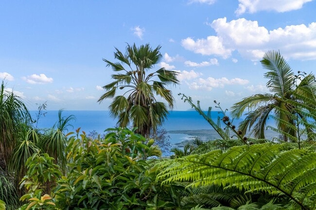 Building Photo - 76-886 Hualalai St