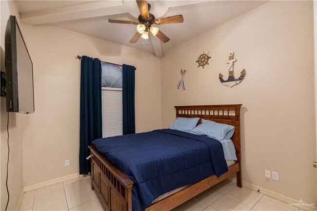 Building Photo - 18 Ignite St