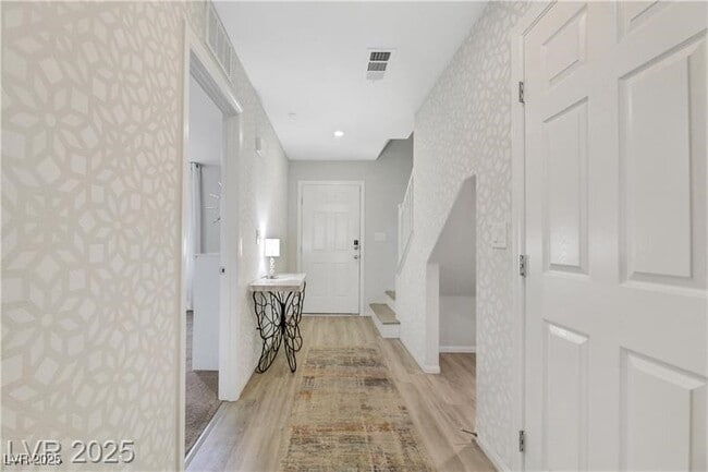 Building Photo - 1180 Solano Hills Ct