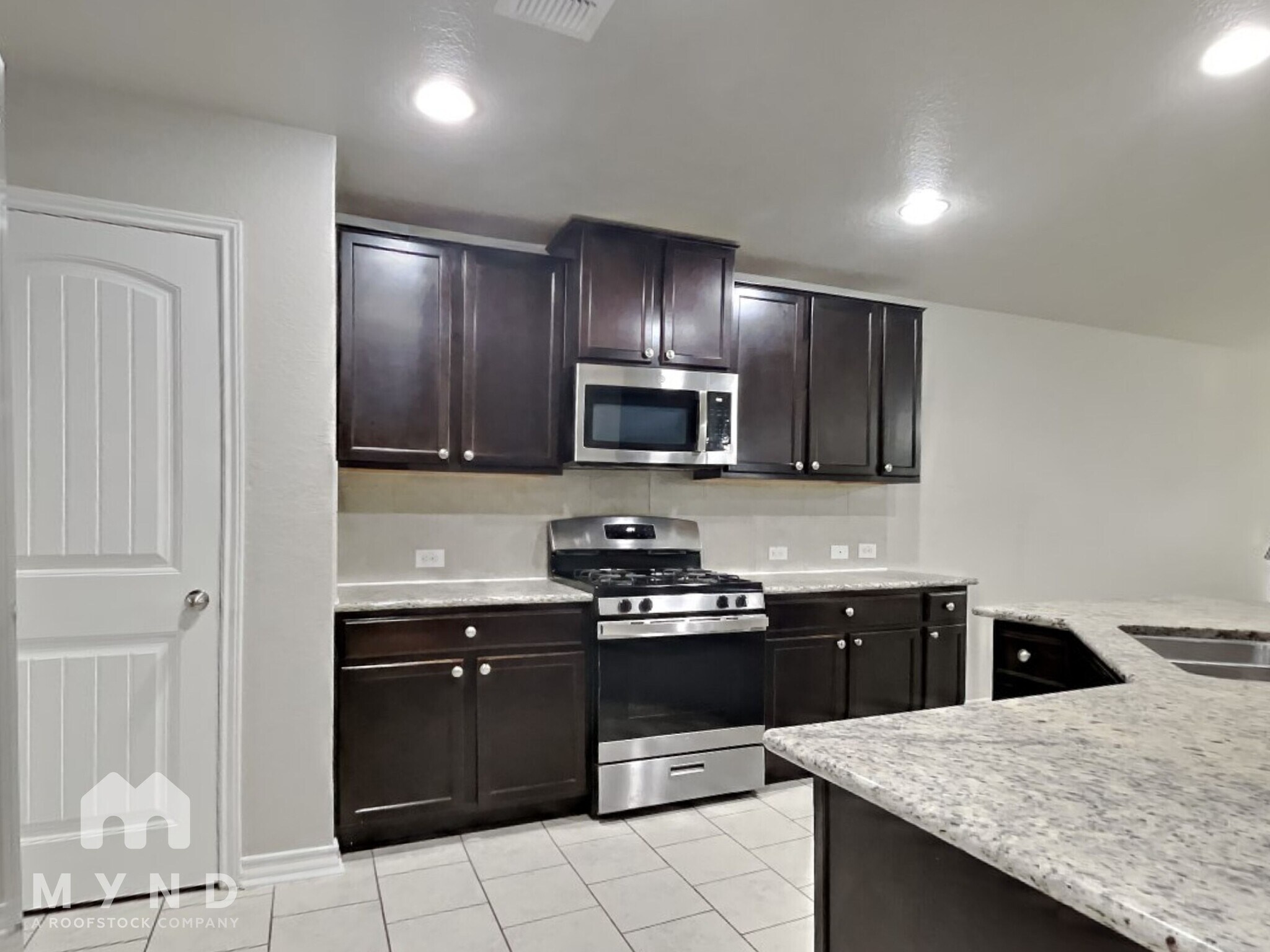 Building Photo - 15453 Bobwhite Quail