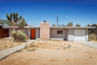 Building Photo - 61542 Palm Vista Dr