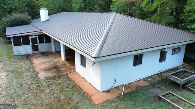 Building Photo - 163 Holly Ridge Rd