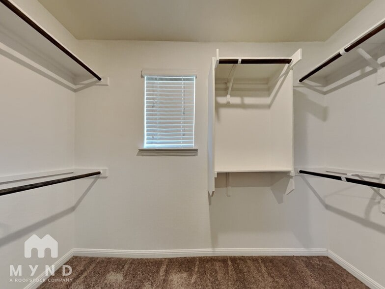 Building Photo - 125 Kavanaugh St