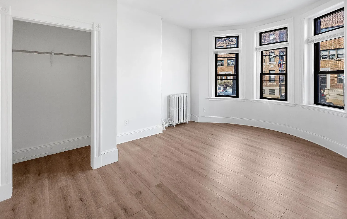 Building Photo - 868 Huntington Ave