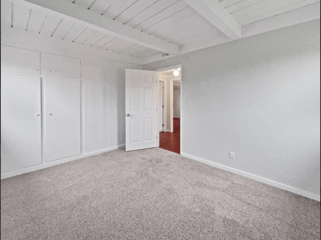 Building Photo - 5928 Lila Ln