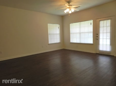 Building Photo - 711 FM 1959 Rd