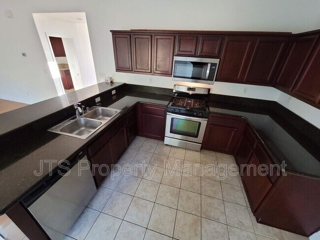 Building Photo - 11785 Rose Wind Ct