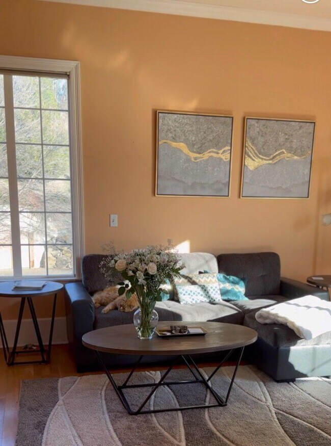 Building Photo - One of a kind furnished apartment on Creekside Estate | Short-Term Rental Available Now through A...