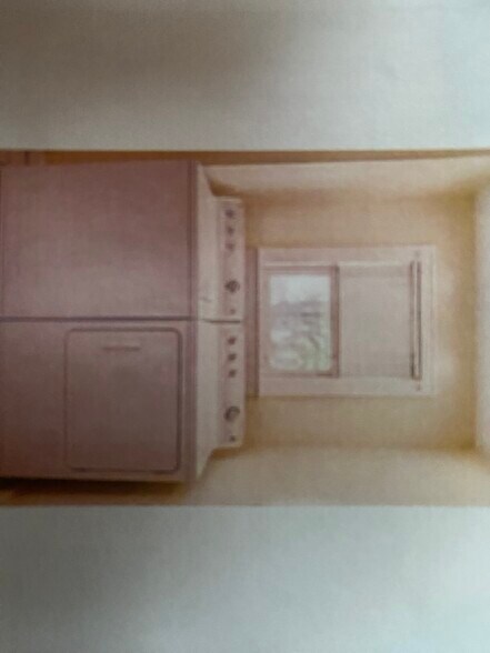 Building Photo - 52 Littleton Rd