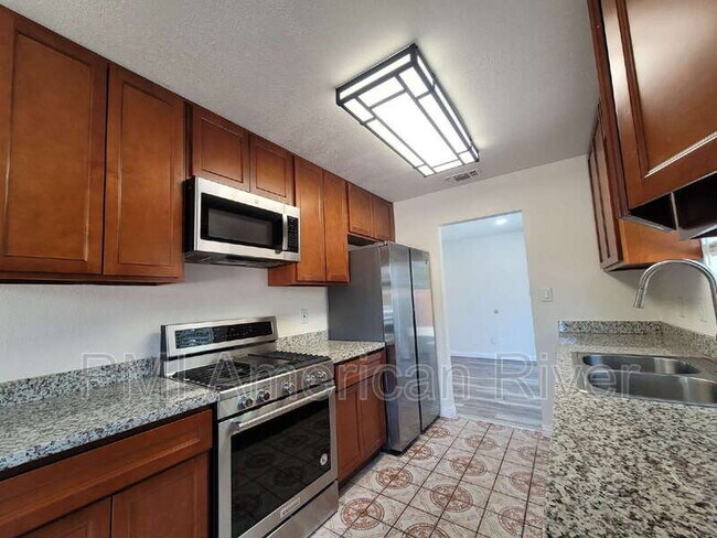 Building Photo - 4032 Bruce Way