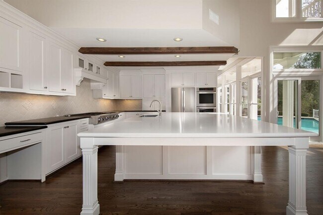 Building Photo - 83 S Longspur Dr