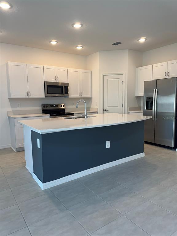 Building Photo - 3811 Sepia St