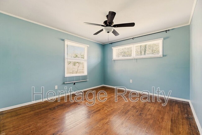 Building Photo - 1309 Huntington Rd SW