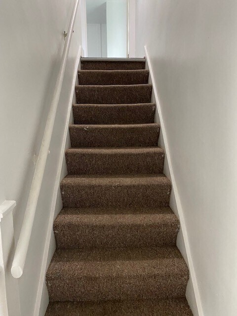 Building Photo - 1218 Lincoln Ave