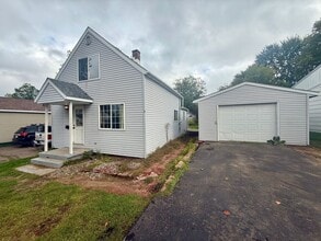 Building Photo - 3 Bed 1 Bath Single Family Home in Wausau
