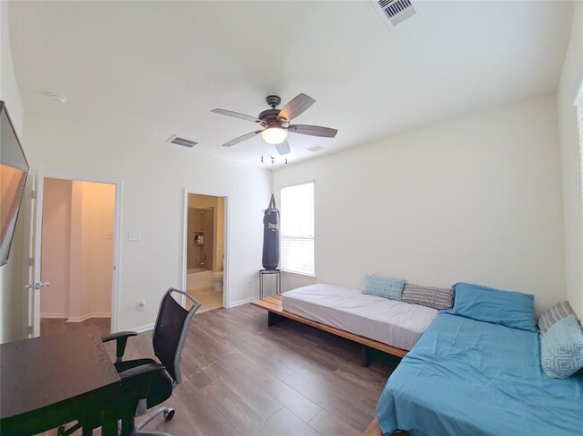 Building Photo - 22611 Bellwick Ridge Ln