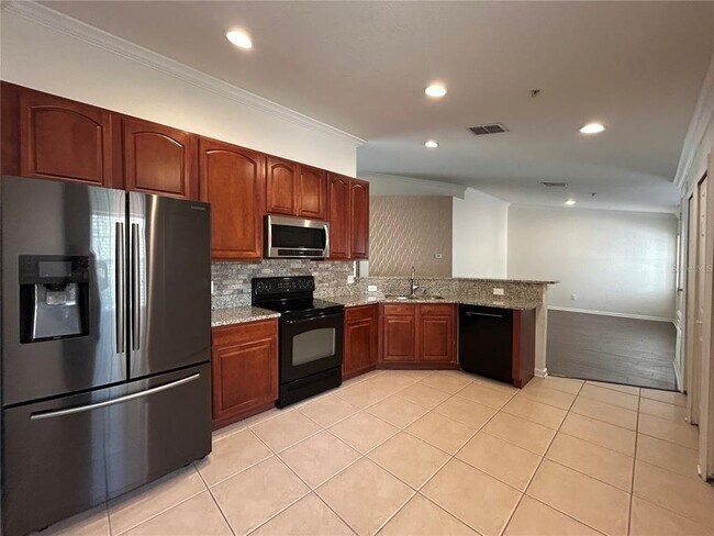 Building Photo - 2679 Metro Sevilla Dr
