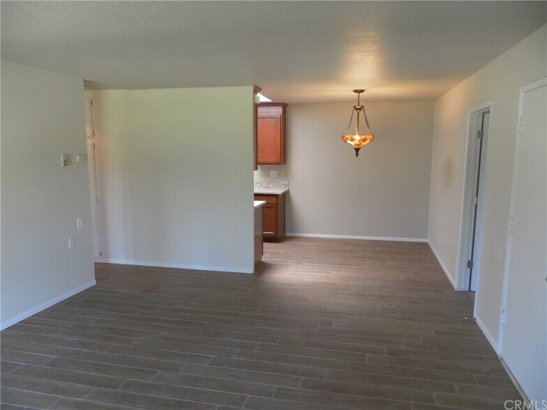 Building Photo - 2119 Via Puerta