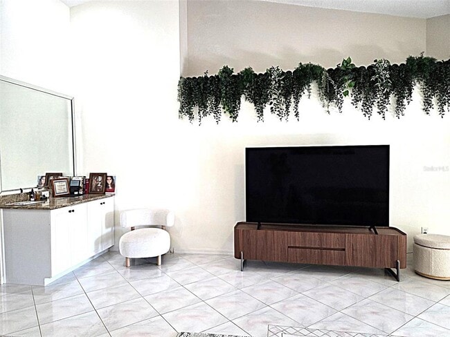 Building Photo - 2547 Estancia Blvd