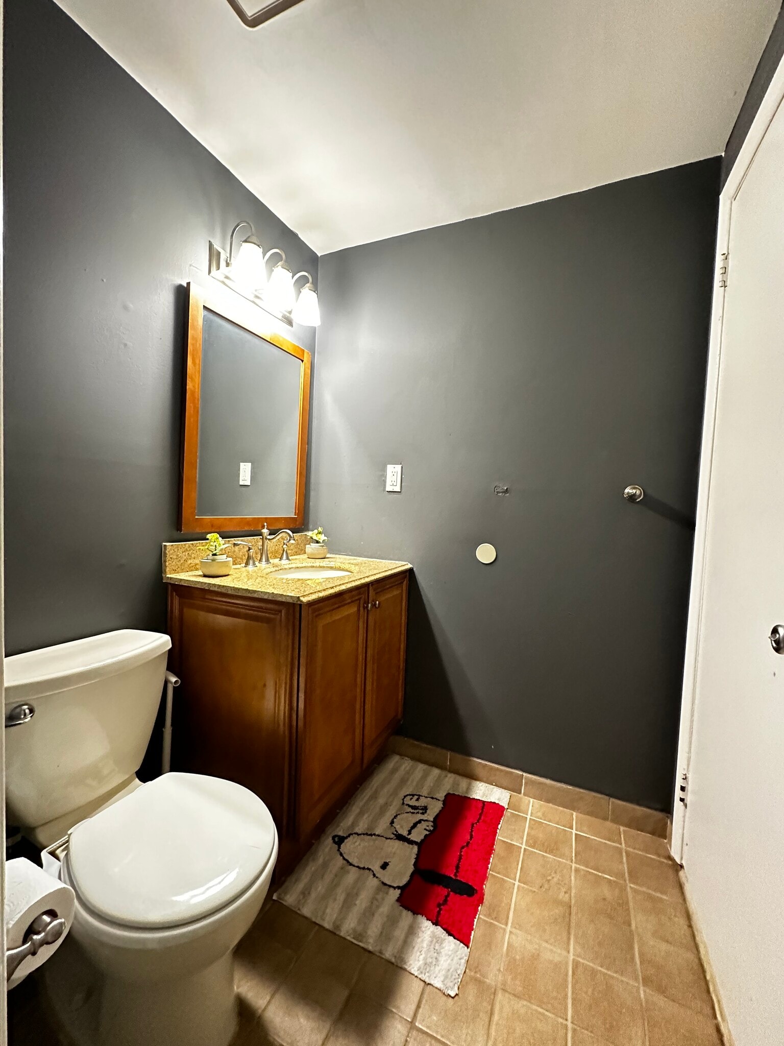 Building Photo - 107 Thoreau Dr