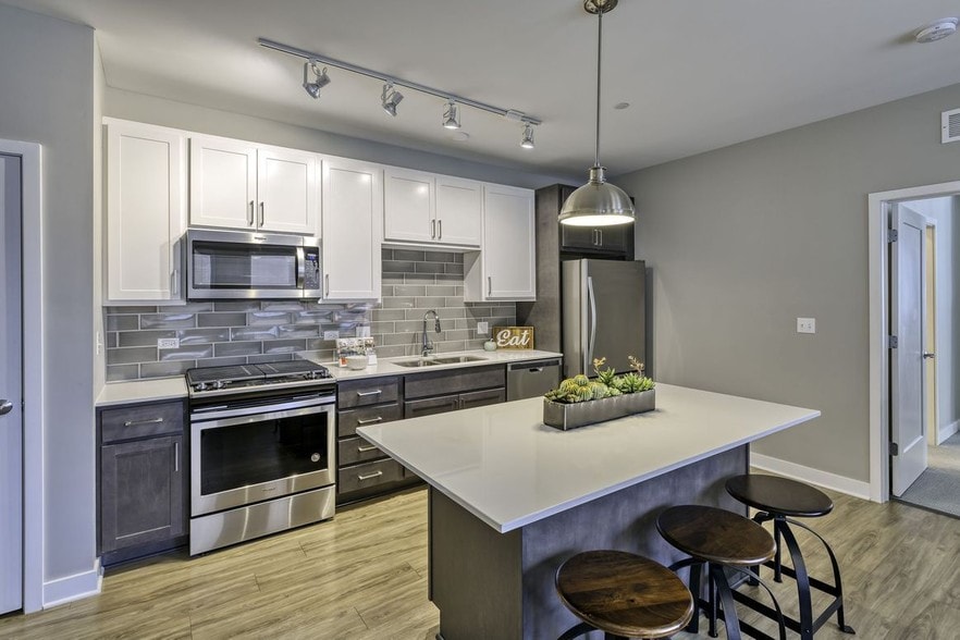 Maple and Main Apartments 1010 Maple Ave Downers Grove IL 60515