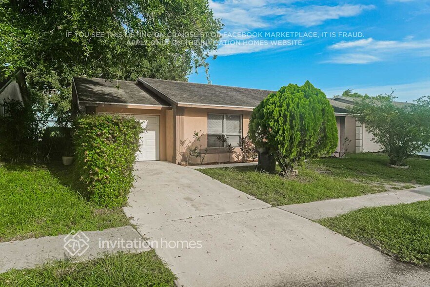 Building Photo - 6098 Westfall Rd