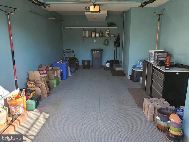 Building Photo - 7027 Bentley Mill Pl