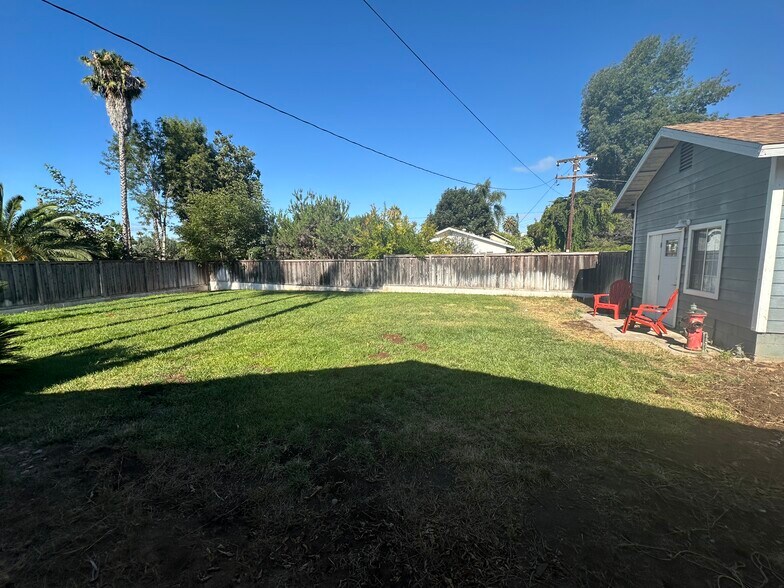 Primary Photo - 401 Beaumont Dr