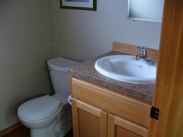 Building Photo - 402 N Pacific St