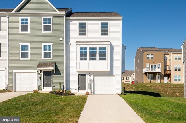 Building Photo - 115 Tuxford Rd