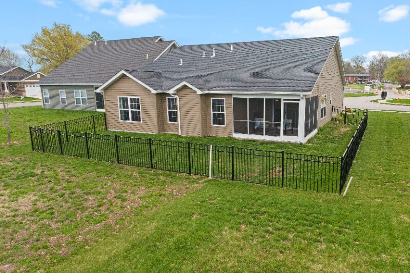 Building Photo - 1502 Lexi Ln