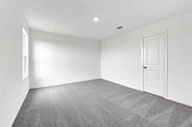 Building Photo - 12918 Shells Ln