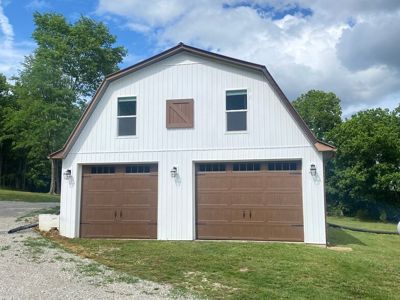 Building Photo - 5536 Buck Mountain Rd