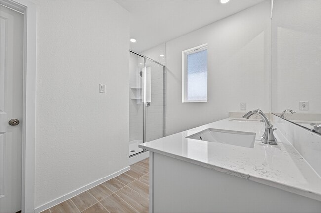 Building Photo - 6411 Laguna Terra Dr