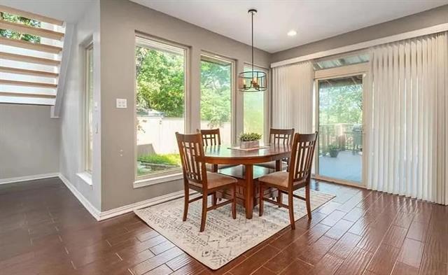Building Photo - 2304 Wood Cliff Ct