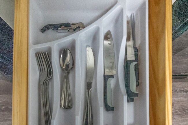 Building Photo - 3518 Roswell Rd NE