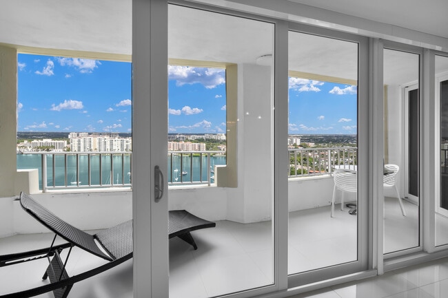 Building Photo - 500 S Ocean Blvd