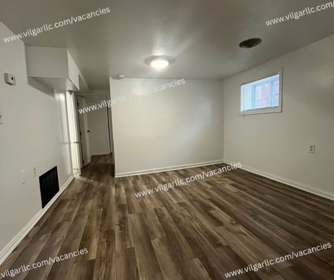 Building Photo - 1945 W 15th Ave